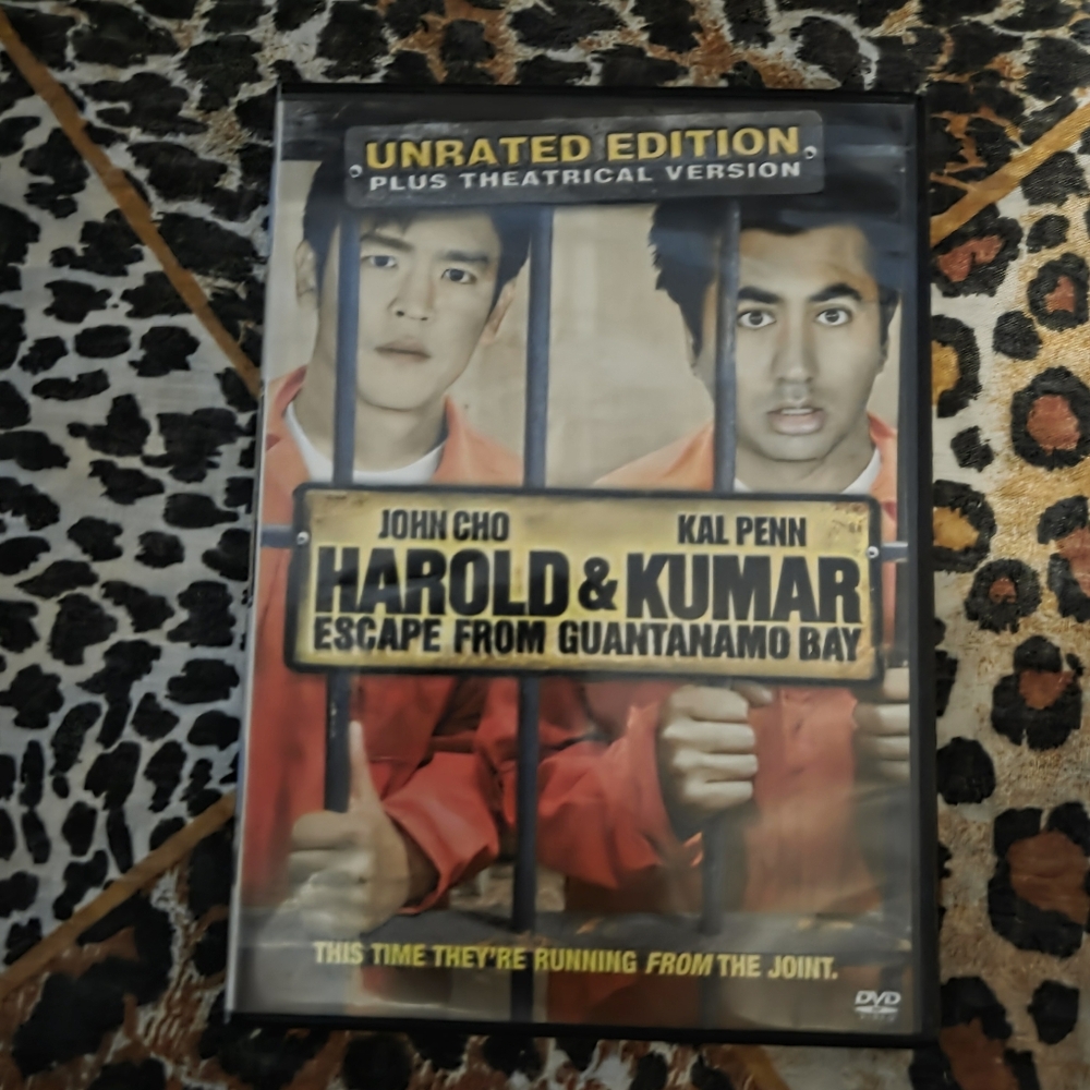 🍿2 For $10🍿Harold & Kumar Escape From Guantanamo Bay DVD - Red Orange Cover
